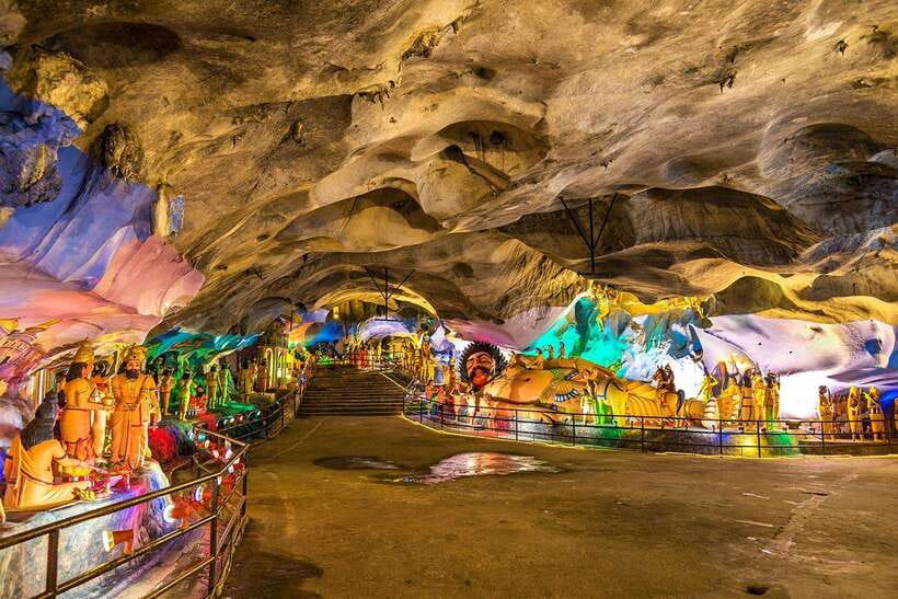 Kuala Lumpur : Batu Caves Private Tour - Temple Etiquette and What to Wear