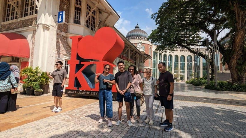 Kuala Lumpur: Batu Caves, Thean Hou Temple & National Mosque - What the private format changes