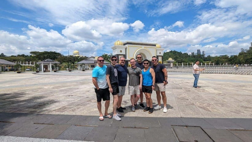 Kuala Lumpur: Batu Caves, Thean Hou Temple & National Mosque - How to make the four hours work