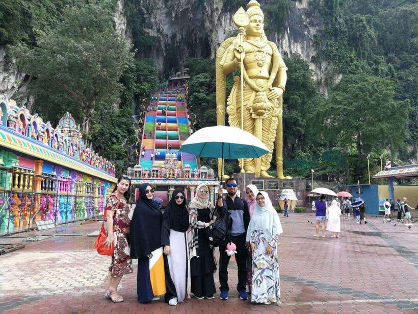 Kuala Lumpur: Batu Caves, Thean Hou Temple & National Mosque - Should you book it?