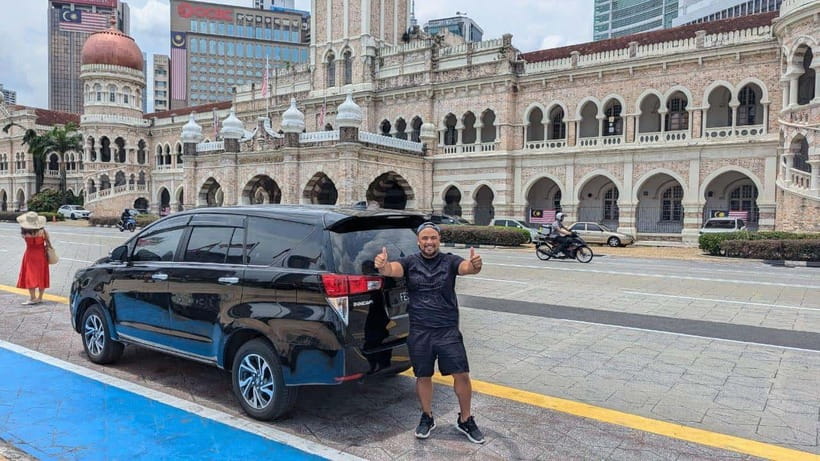 Kuala Lumpur: Batu Caves, Thean Hou Temple & National Mosque - Batu Caves and the climb to Lord Murugan