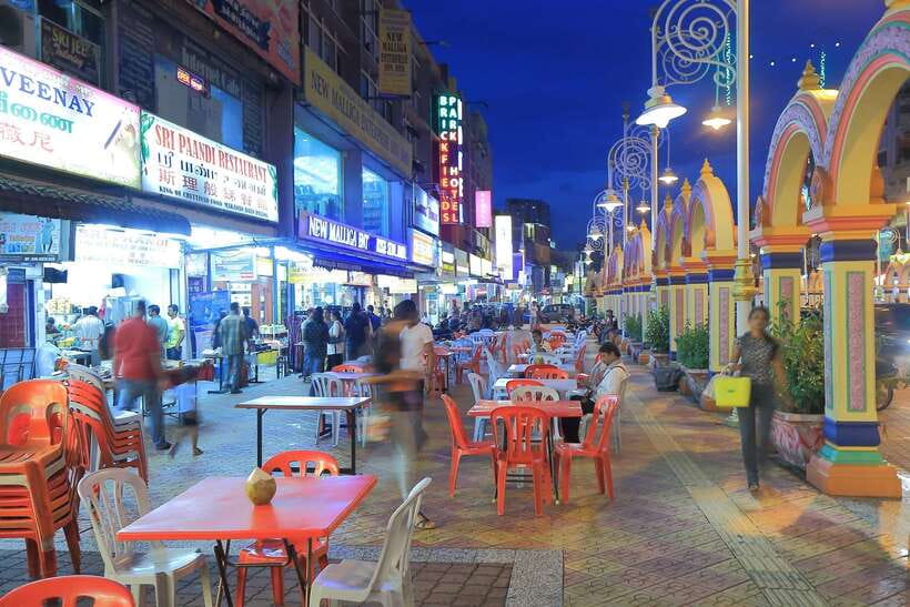 Kuala Lumpur by Night and Malaysian Food Tour - Petaling Street and independent Chinatown time