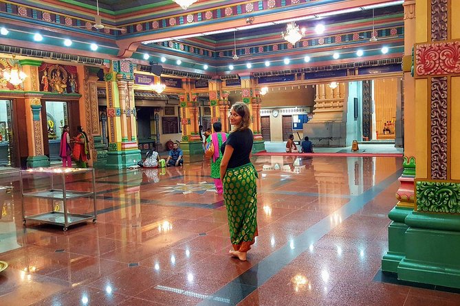 Kuala Lumpur by Night: Cultural Sights, City Lights & Local Vibes - Chinatown gives you the most local energy