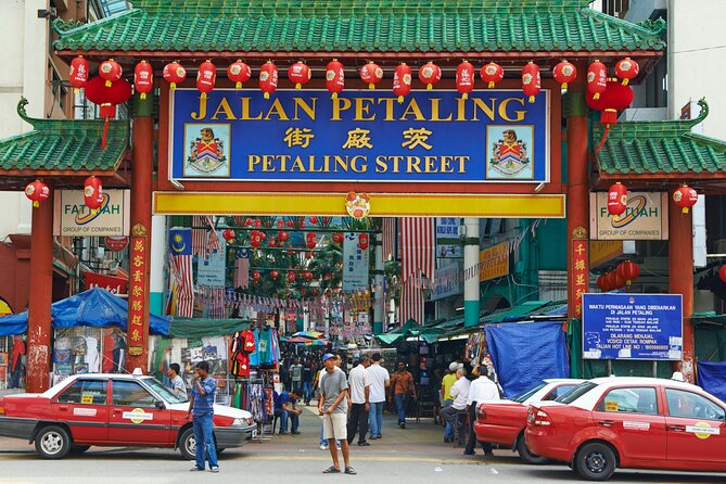 Kuala Lumpur City & Batu Caves Temple Private Tour - National Mosque and the Meaning of Masjid Negara