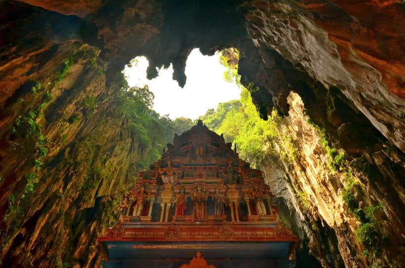 Kuala Lumpur: City Tour & Batu Caves Combo - Istana Negara and Malaysia’s royal setting