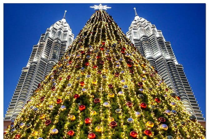 Kuala Lumpur City Tour with 21 Attraction (Private) - Chocolate, the KL Tower, and the Twin Towers