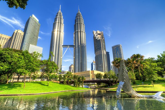 Kuala Lumpur Cruise Excursions from Port Klang - The Petronas Twin Towers are a photo stop, not a full tower visit