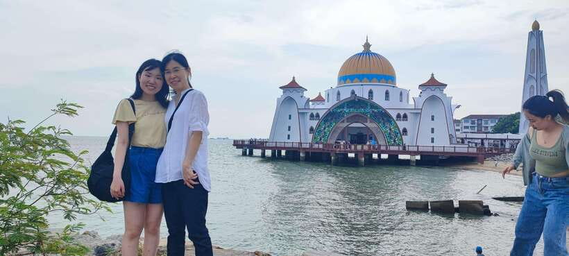 Kuala Lumpur Discovery: Shared Group Tour from Port Klang - Batu Caves and the 272 colorful steps