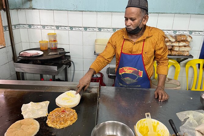 Kuala Lumpur Food Tour - Masjid Jamek adds a cultural pause