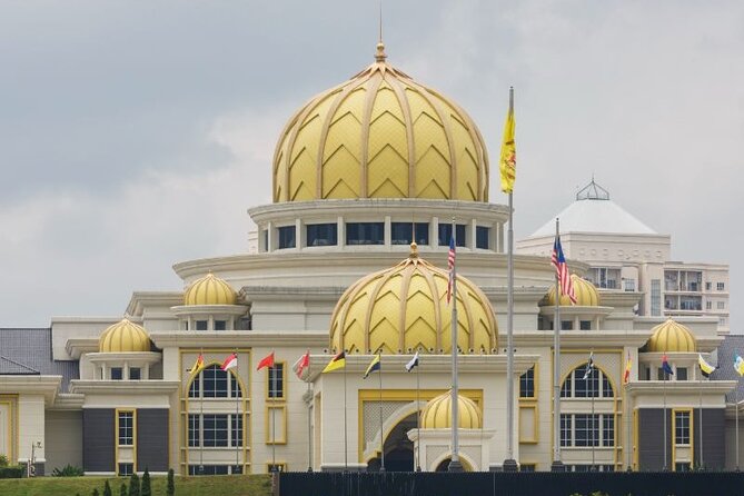 Kuala Lumpur Full Day Private Tour with 24 spots Of Wonders - Timing, comfort, and the private guide