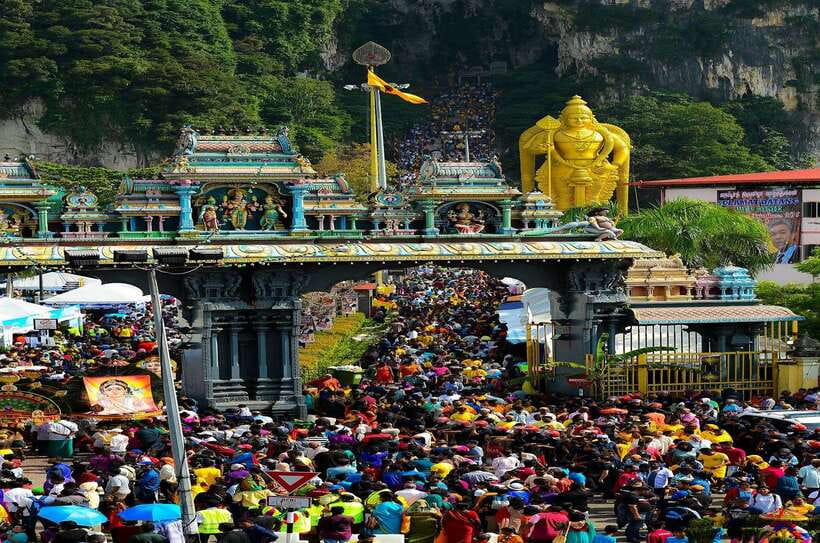 Kuala Lumpur Full-Day Sightseeing Tour with Batu Caves - Merdeka Square, the National Mosque, and old KL