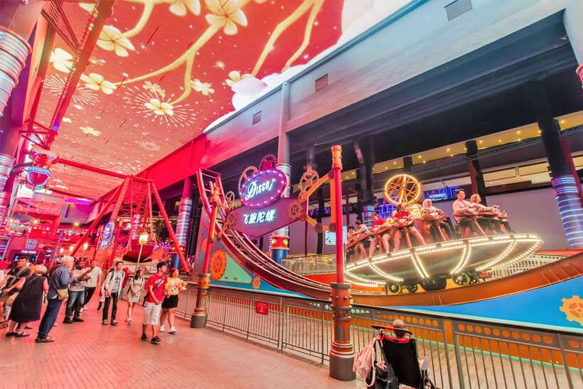 Kuala Lumpur: Genting Highland Tour with SkyWorld Theme Park - SkyWorlds Theme Park: exciting, but weather matters
