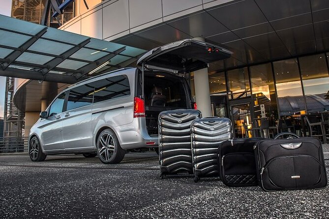 Kuala Lumpur Hotel to Singapore Hotel (Door To Door) Overland Transfer - Why this Kuala Lumpur to Singapore transfer makes sense