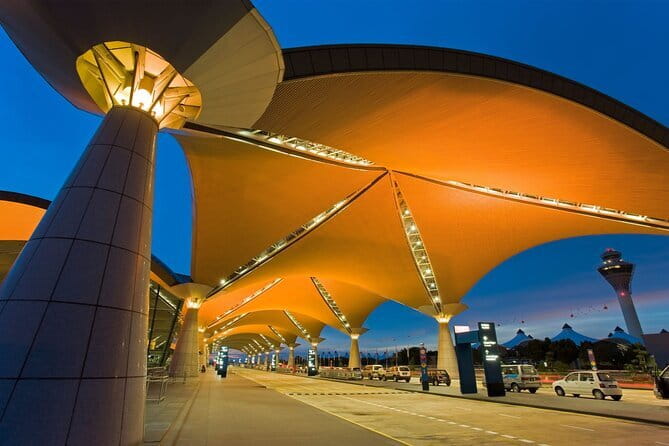Kuala Lumpur International Airport Transfers - From KLIA to Berjaya Times Square in Imbi