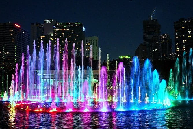 Kuala Lumpur Night City Tour: Experience the Nightlife - The River of Life makes a brief city connection