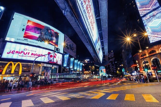 Kuala Lumpur: Nightlife Walking Tour with Local Guide - Key points before you book