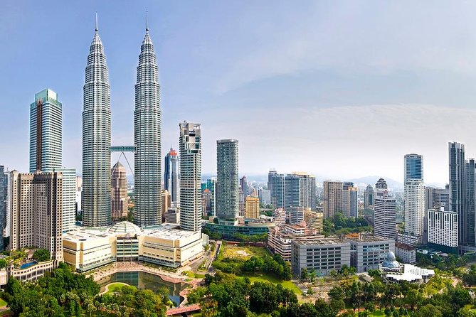 Kuala Lumpur Private City Highlights Tour - Masjid Negara and Merdeka Square