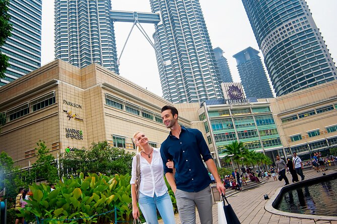 Kuala Lumpur Private Day Tour [8 Hours] [23 Attractions Covered] - Petronas Twin Towers, KLCC Park, and Aquaria