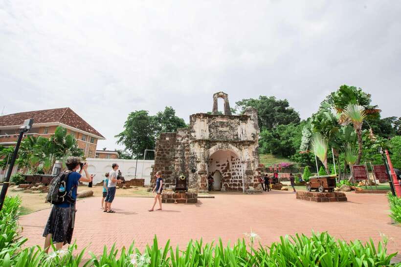 Kuala Lumpur: Private Malacca Night Tour w/Cruise & Trishaw - The two-hour ride from Kuala Lumpur