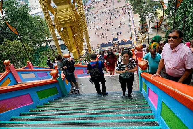 Kuala Lumpur Private Tour to Batu Caves Hotsprings And Waterfalls - Why the guide can make or break the day