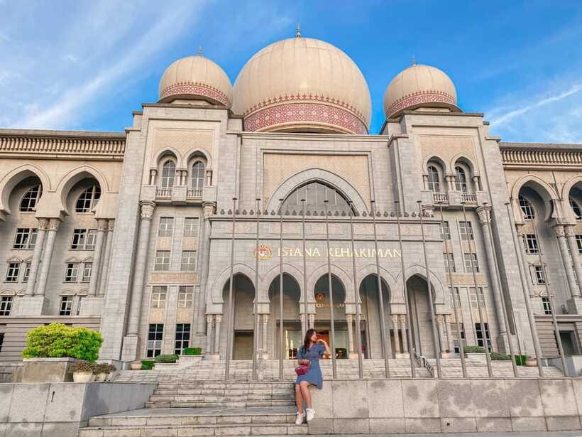 Kuala Lumpur: Putrajaya Tour Half Day Tour [Shared/Private] - Putra Bridge and the final photo stops