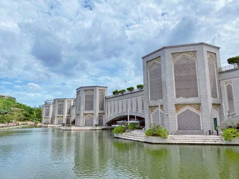Kuala Lumpur: Putrajaya Tour Half Day Tour [Shared/Private] - Shared or private: which format works best?