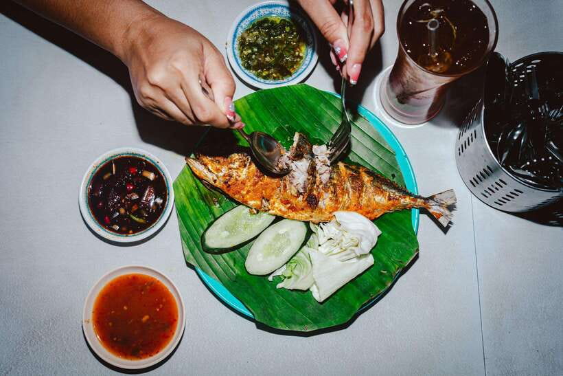 Kuala Lumpur: Sambal Street Food Tour with 15+ Tastings - Four hours, $53, and what the price buys you