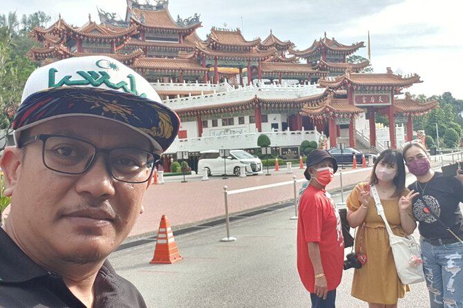Kuala Lumpur Sightseeing - What the Driver Adds to the Day