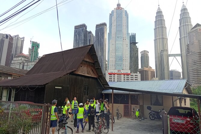 Kuala Lumpur Sunset Evening Cycling Tour - Petaling Street and the first taste of Chinatown