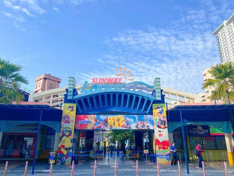 Kuala Lumpur: Sunway Lagoon Ticket & 1-Way Transfer - Getting there from Kuala Lumpur