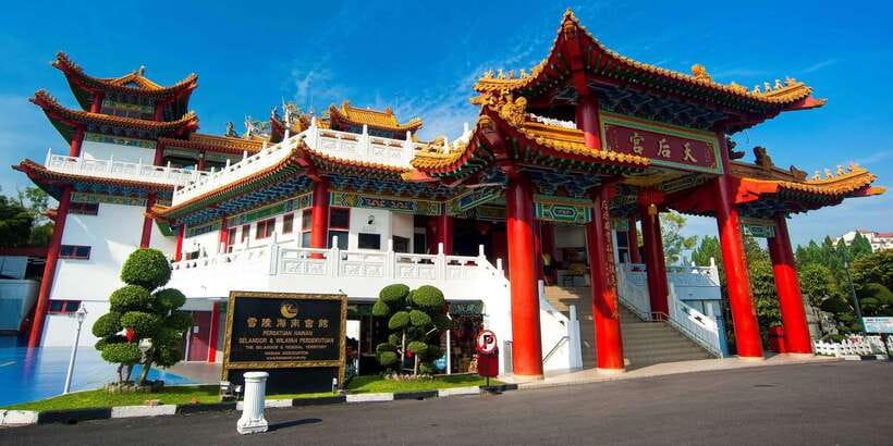 Kuala Lumpur: Temple & Shrine Private Half Day Tour - St. Mary’s Cathedral and English Gothic design