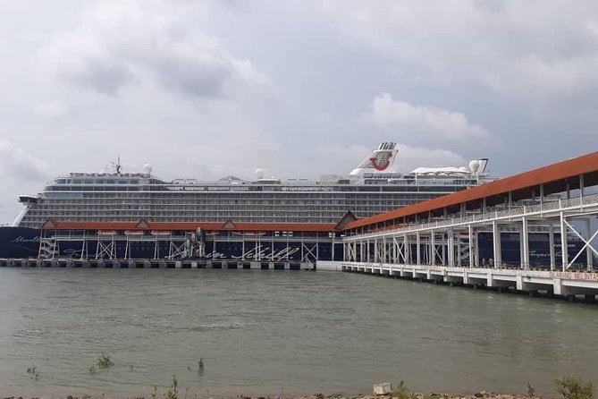 Kuala Lumpur Tour Cruise Excursion from Port Klang - Lunch with Malaysian food