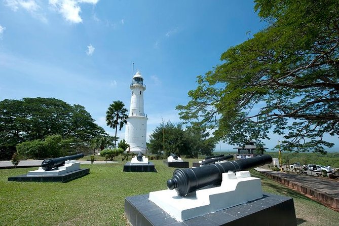 Kuala Selangor Tour from Kuala Lumpur with Fireflies Boat Ride and Seafood Dinner - The drive takes patience