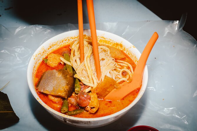 Laksa Lanes Kuala Lumpur Food Tour with 14+ Tastings - Dietary restrictions and physical comfort