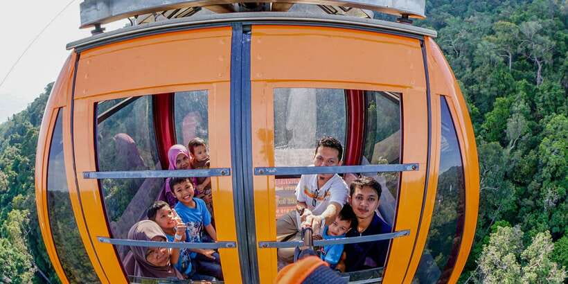 Langkawi: Cable Car Admission Ticket - Price, timing, and crowd control