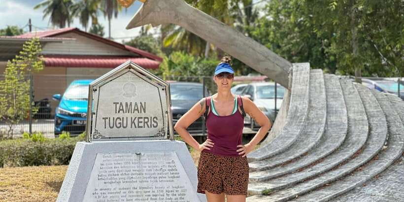 Langkawi Cycling Culture half day Tour - A final stop at the pink bridge
