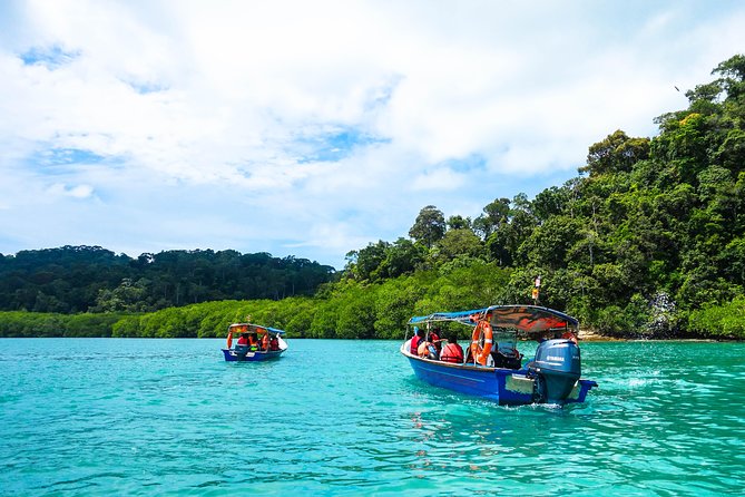 Langkawi Half Day Island Hoping Tour- Sharing basis - Singa Besar and the eagle-feeding stop