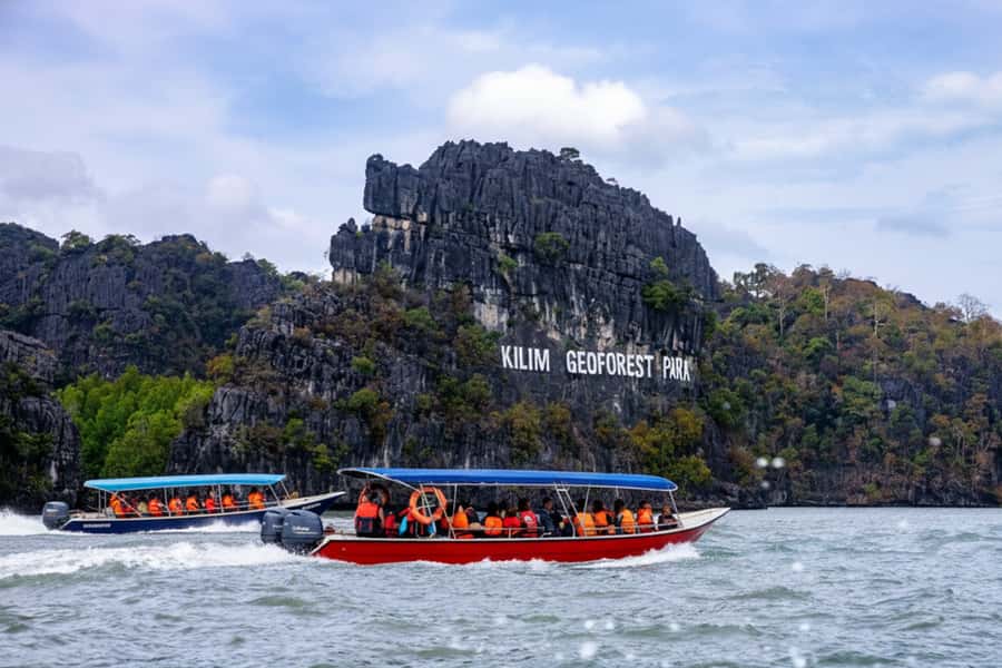 Langkawi: Half- or Full-Day Private Car Tour of Highlights - Durian Perangin Waterfalls offer a short nature stop