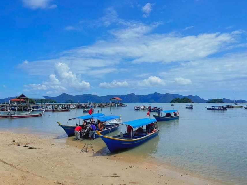 Langkawi: Island Hopping Shared Boat Tour - What the boat ride feels like
