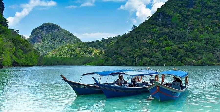 Langkawi: Island Hopping Shared or Private Boat Options - Pulau Beras Basah and the beach break