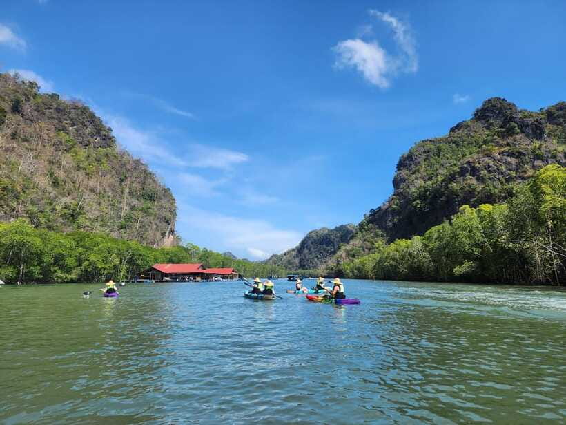 Langkawi : Kilim Mangrove Boat & Fun Kayak Tour with Lunch - Who will enjoy this most