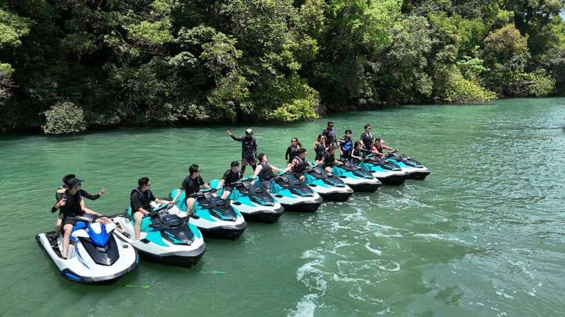 Langkawi: Mangrove Jet Ski Tour with Drone Video - Mangroves, cliffs, and old rock formations