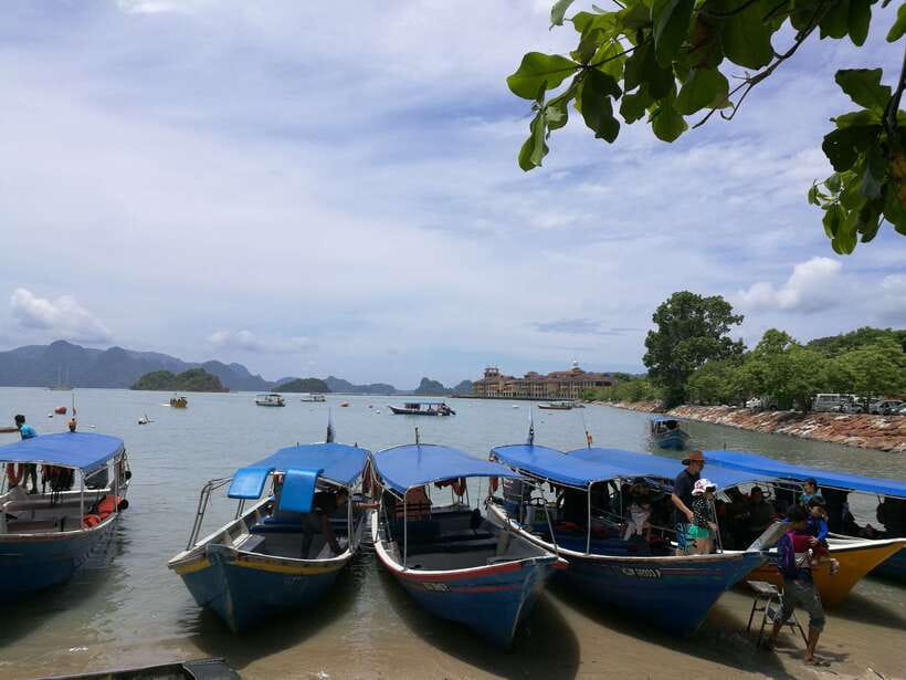 Langkawi: Mangrove Kilim UNESCO Geopark & Cave Tour - What to bring and what to leave behind