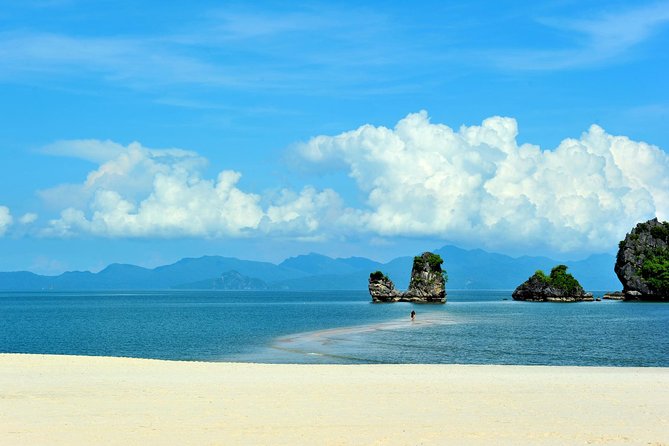 Langkawi Private Guided Tour - Top Highlights In a Day - Beaches, hot springs, and the Seven Walls