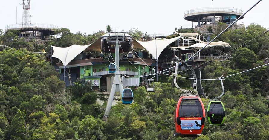 Langkawi: Skycab Cable Car Ticket Options - The SkyCab climb above Langkawi