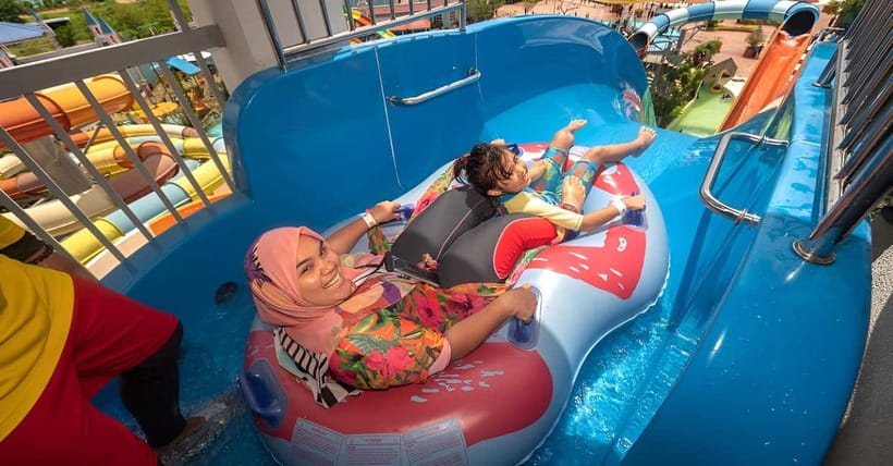 Langkawi: Splash Out Water Theme Park Admission Ticket - Choosing the right operating day