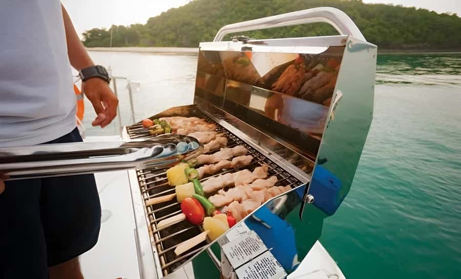 Langkawi: Sunset Cruise Experience - Chasing the Sunset Between 6:30 PM and 7:30 PM