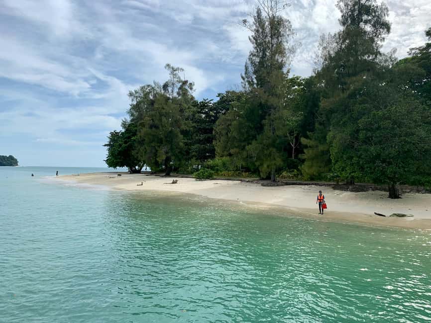 Langkawi: Sunset Dinner Cruise with Hotel Transfer - Dinner with an Andaman Sea view
