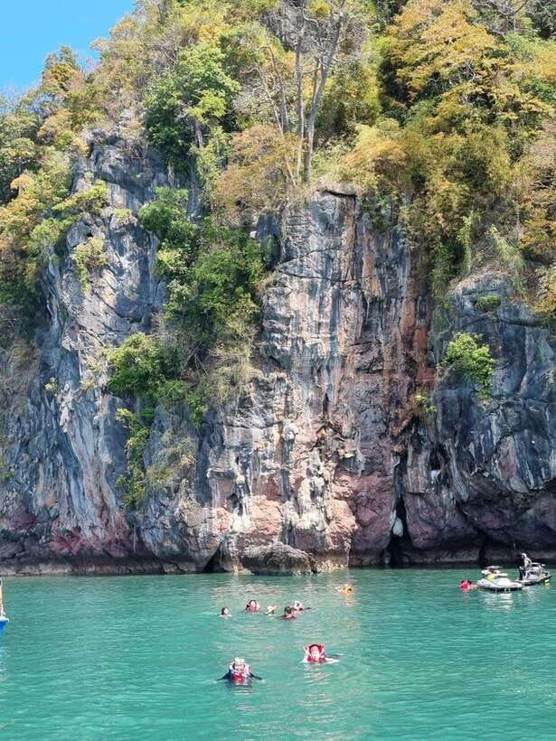 Langkawi: Tanjung Rhu Mangrove Speedboat Tour - A fast ride into Tanjung Rhu’s mangroves