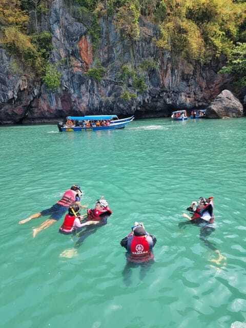 Langkawi: Tanjung Rhu Mangrove Speedboat Tour - Crocodile Cave and its unusual limestone shapes